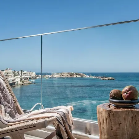 Khroma Luxury 1 Front * Hersonissos (Crete)