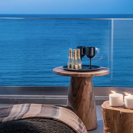 Khroma Luxury 1 Front Daire
