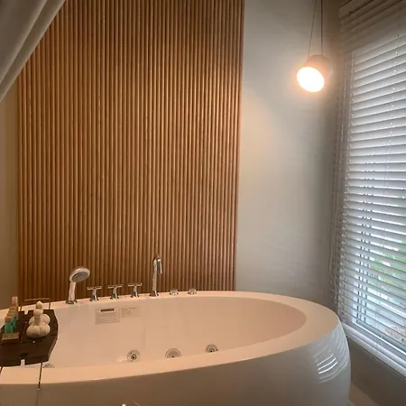 Daire Khroma Luxury 1 Front *